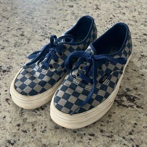 💙 Vans checkered Harry Potter shoes size 6 used